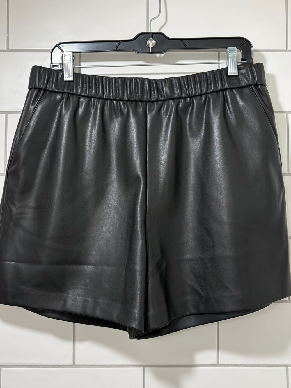 Z Supply Black High-Waist Faux Leather Elastic Shorts